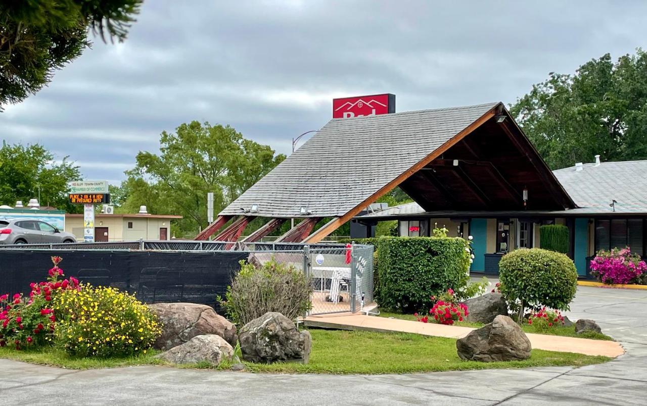 Red Bluff Inn Ngoại thất bức ảnh
