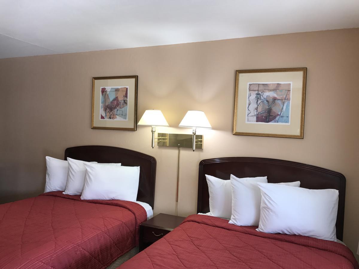 Red Bluff Inn Ngoại thất bức ảnh